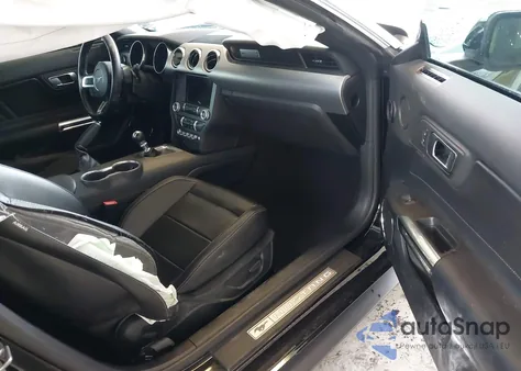 2023 Ford Mustang Ecoboost Premium Fastback z USA, uszkodzony, nr VIN 1FA6P8THXP5100227